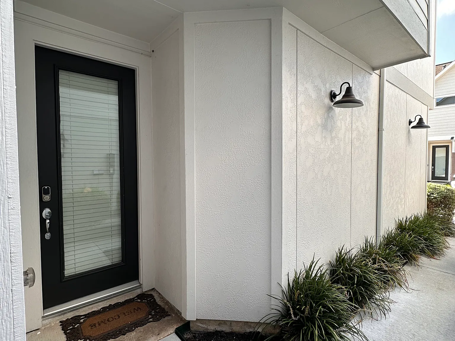 3 bed, 2.5 bath, 1540 sqft, $2,550 — Photo 2
