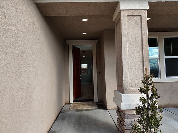 2nd image of 30566 Gonsalez Ct
