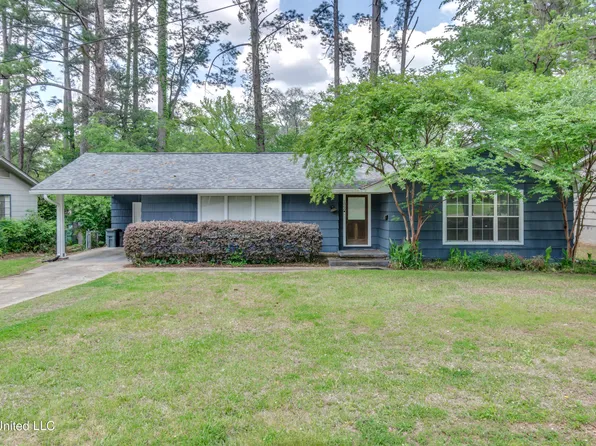 1060 Parkwood Pl, Jackson, MS 39206