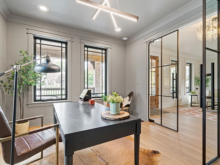 1240 Kenmore Pl — Photo 12