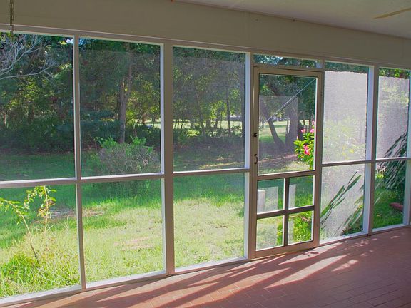 First angle of the back patio