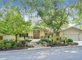 139 Valley Oaks Dr, Alamo, CA 94507