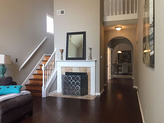 2nd image of 2177 Berry Garden Cir W