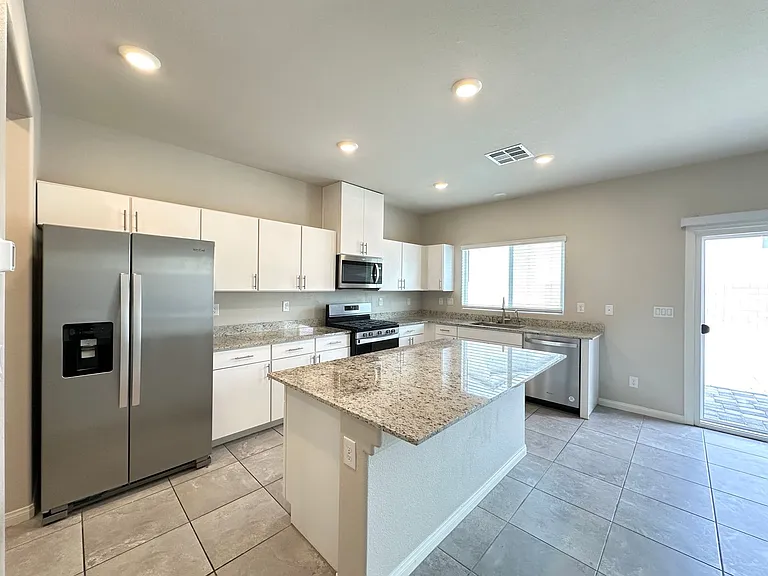 7508 Pink Mimosa Ave — Photo 10