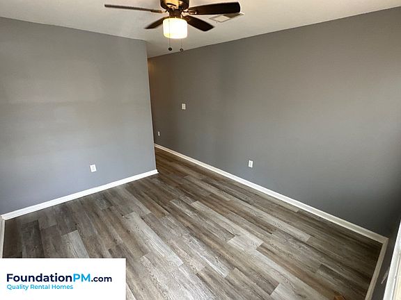 5th image of 3105 Yale Ave #1