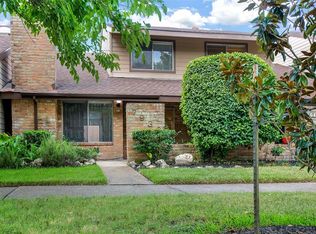 7938 Ellinger Ln, Houston, TX 77040