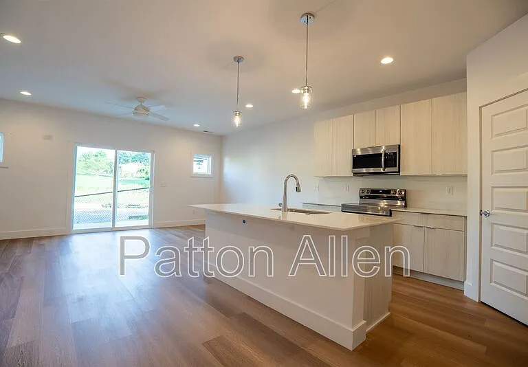 15 Bolton St — Photo 4