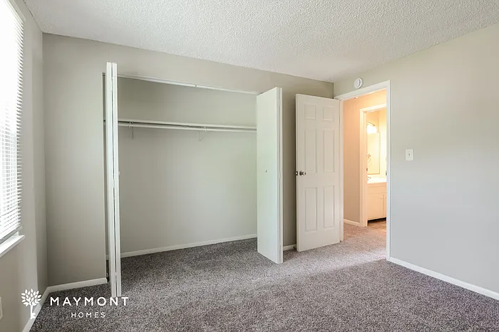 254 Fenster Dr — Photo 8