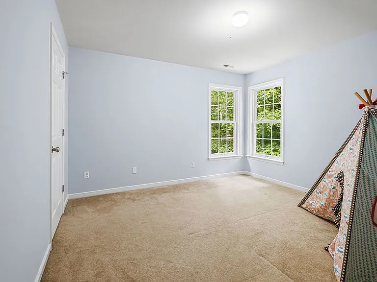 9388 Ottoway Ct — Photo 13
