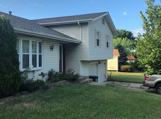 4605 Chippewa Way, Saint Charles, MO 63304