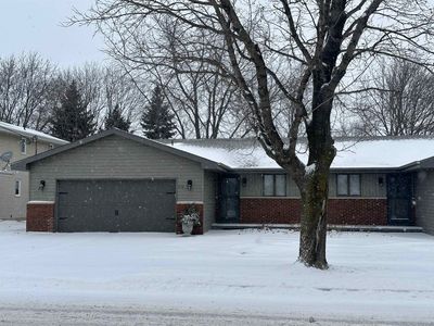 514 E Elm Dr, Little Chute, WI, 54140