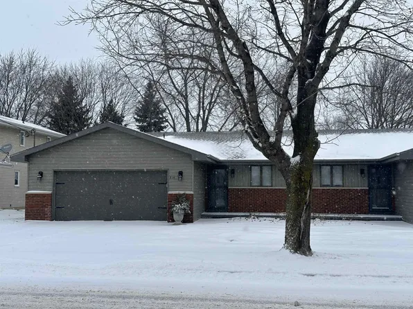 514 E Elm Dr, Little Chute, WI 54140