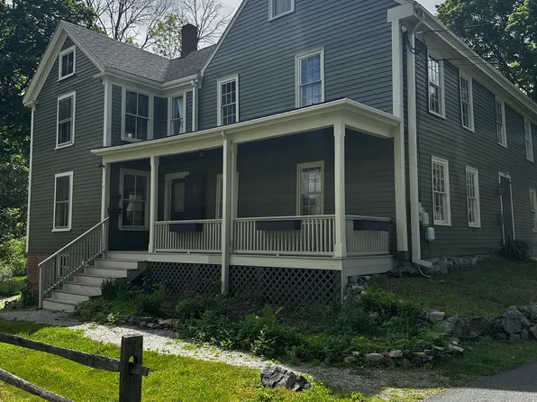 11 High Rd APT 1, Newbury, MA 01951
