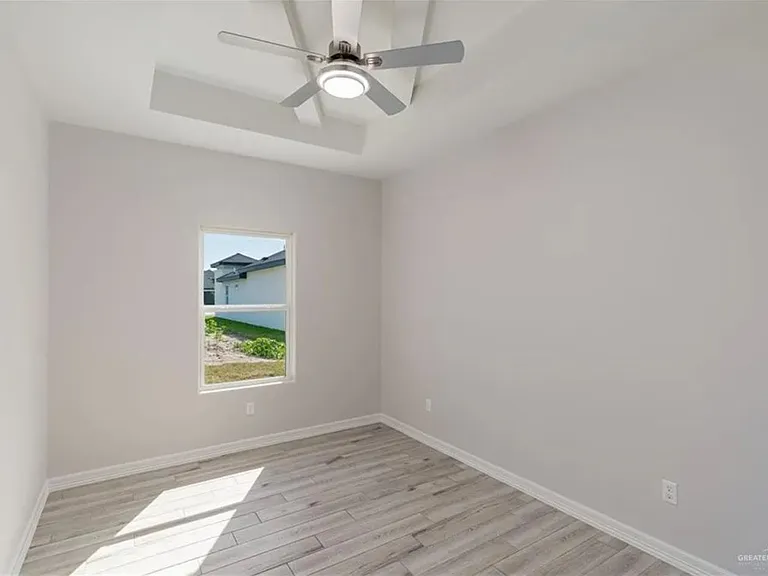 2700 E Comal Rd — Photo 11