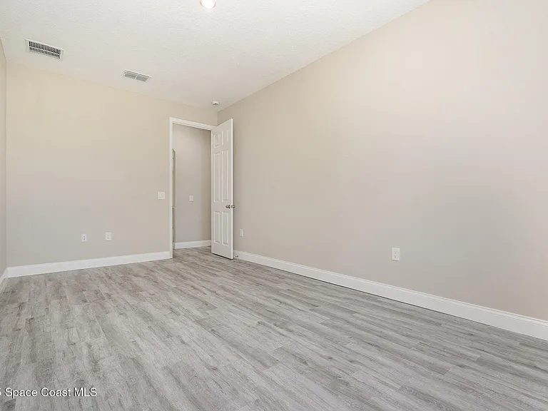 758 Bryant Rd SW — Photo 28