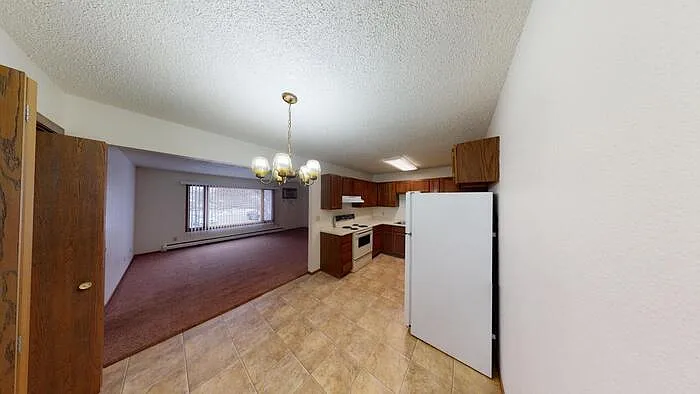 1706 E Main St #B8 — Photo 3