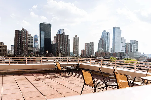 Rented by Politan Real Estate | media 39