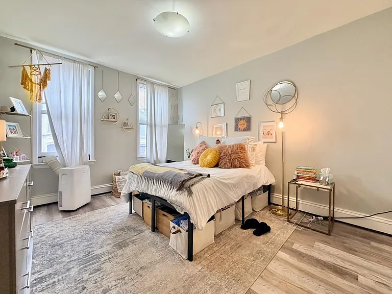 227 Clinton St #4 — Photo 9