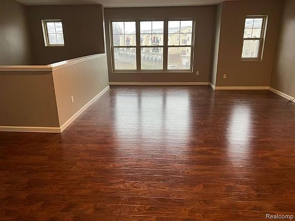 3rd image of 406 Legato Dr