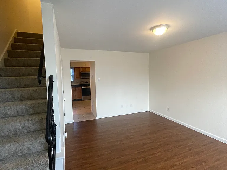 603 Scotti Ln — Photo 3