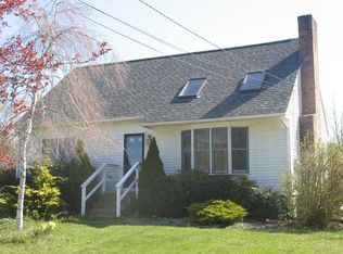 324 Warren Wright Rd, Belchertown, MA 01007