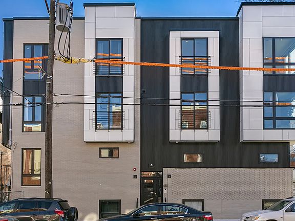 2nd image of 441 N 35th St #3R