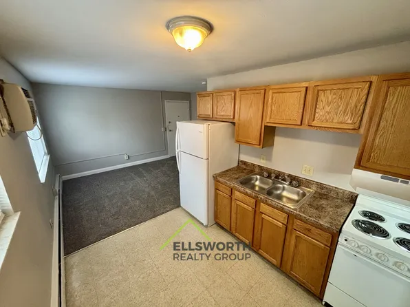 2216 Lawn Ave, Cincinnati, OH 45212
