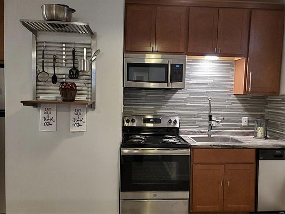 4th image of 6200 Hoffman Ave APT E