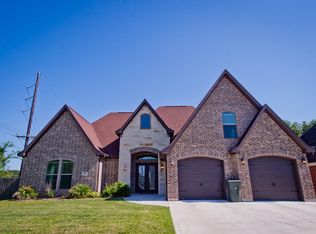 7390 Pepperwood Ln, Beaumont, TX 77708