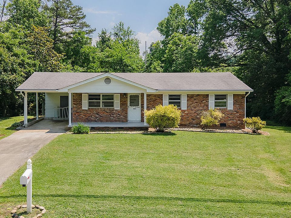1st image of 8104 Luscombe Dr
