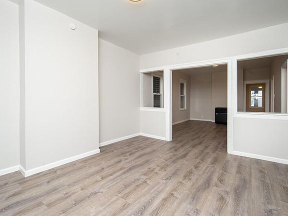 4th image of 719 5th Ave APT 1