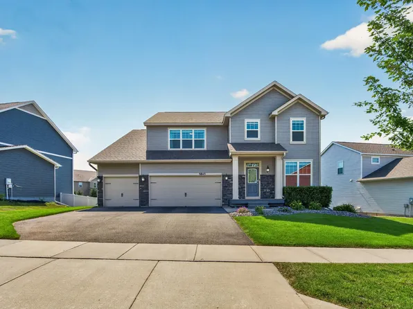 9845 67th St S, Cottage Grove, MN 55016