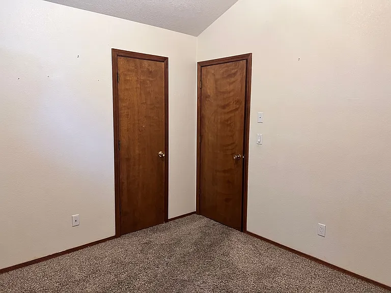 9304 Saguaro St NW — Photo 10
