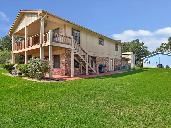 600 Sam Houston Loop, Pointblank, TX 77364