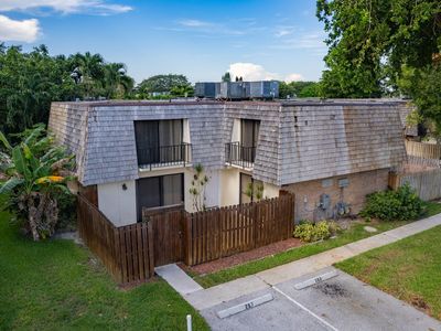 267 Arabian Rd Road, Palm Springs, FL, 33461