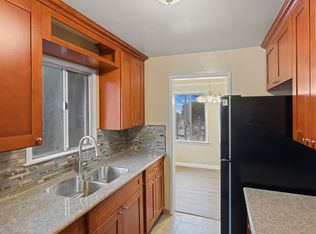 299 Hawthorne St, Monterey, CA 93940
