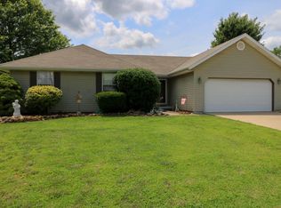 5661 S Michigan Ave, Springfield, MO 65810
