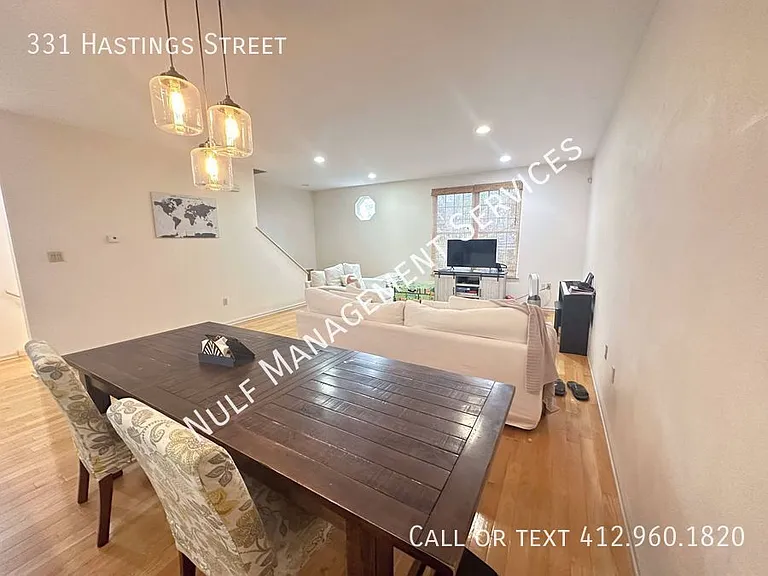 331 Hastings St — Photo 2