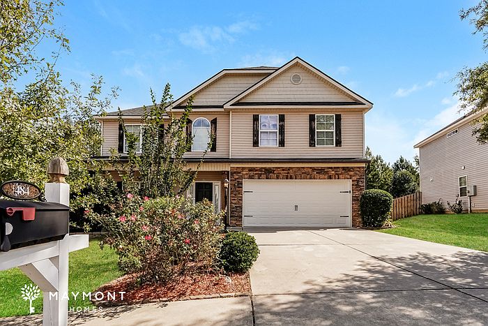 1st image of 484 Sebastian Dr