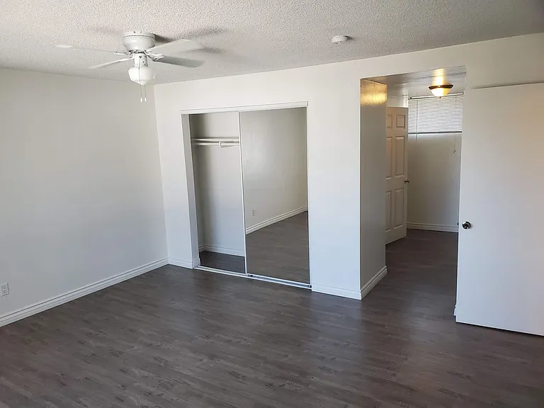 6123 Wilcox Ave — Photo 3