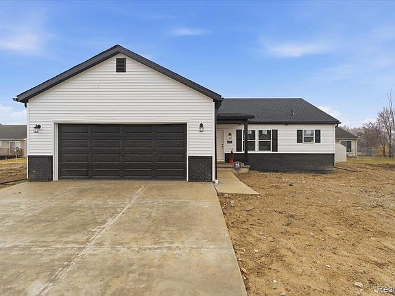 3rd image of 4331 Bridgeport Ct