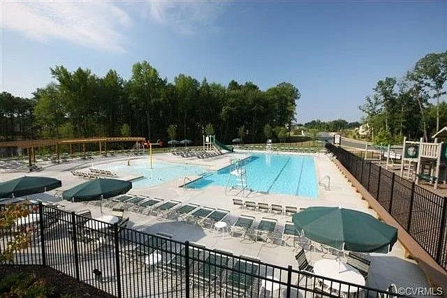 8083 Rutland Village Dr #1 — Photo 20