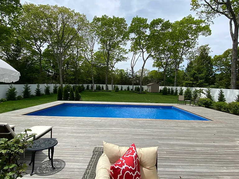 69 Rogers Ave — Photo 10