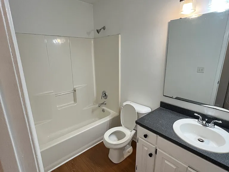 114 Webbs Mill Dr — Photo 14