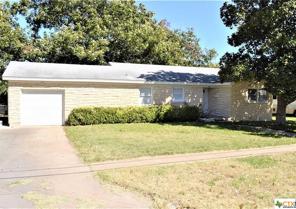 1st image of 803 Terrace Dr