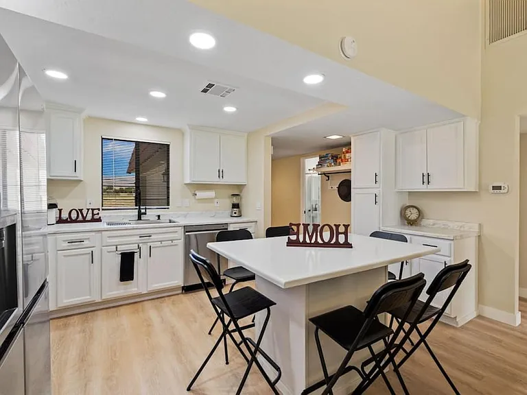77413 Sawgrass Cir — Photo 23