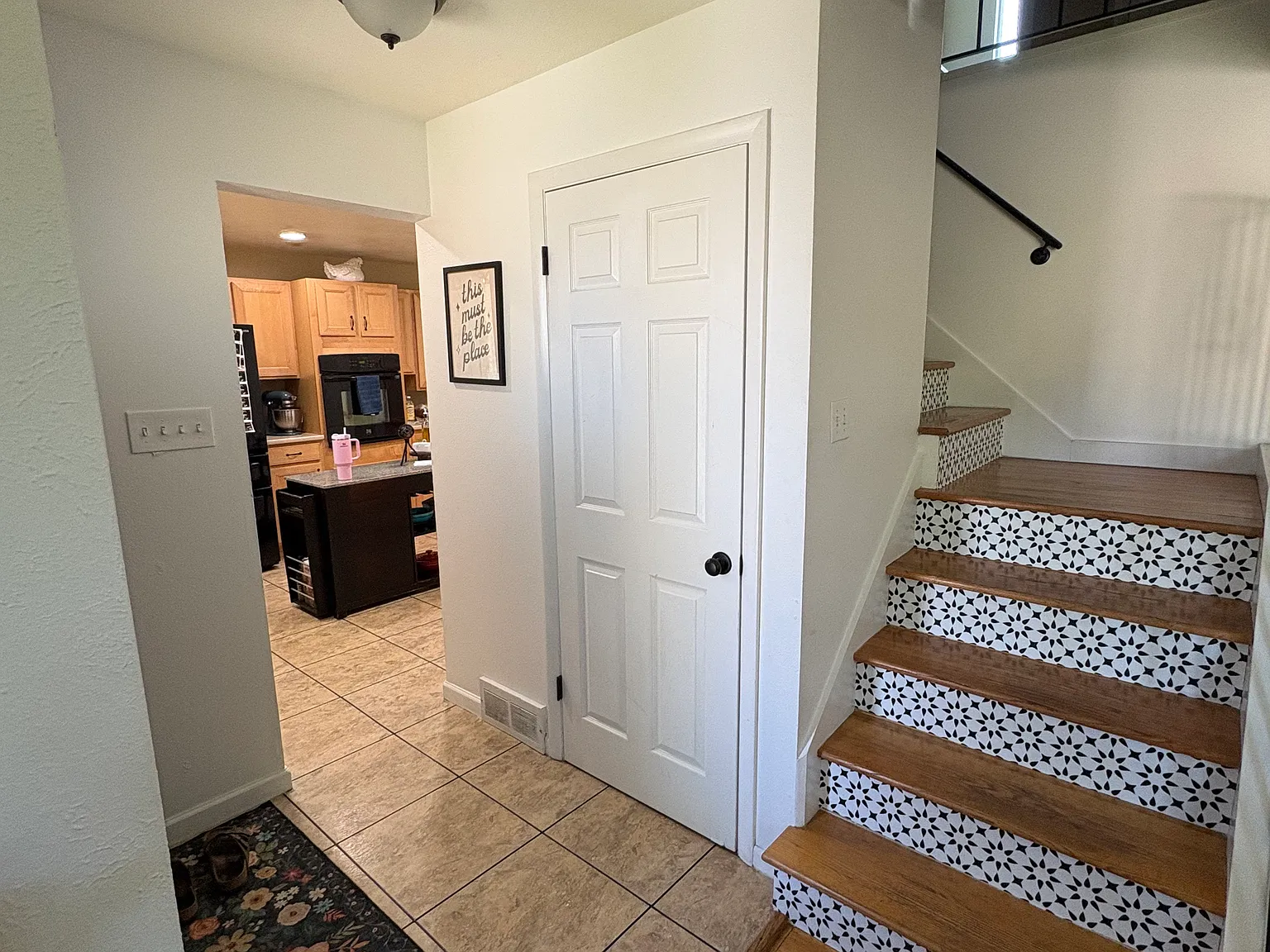 4 bed, 2361 sqft, $3,500 — Photo 4