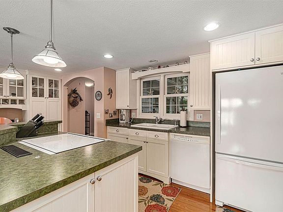 4th image of 11371 Fredmar Dr