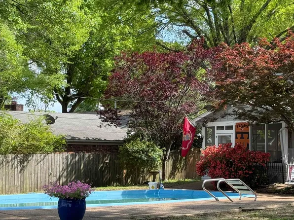 4782 Hallbrook St, Millington, TN 38053