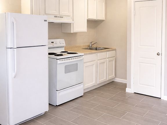 2nd image of 608 N 9th St #15